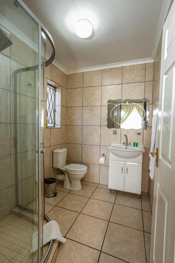 Ramandire B&B Witbank Ngoại thất bức ảnh
